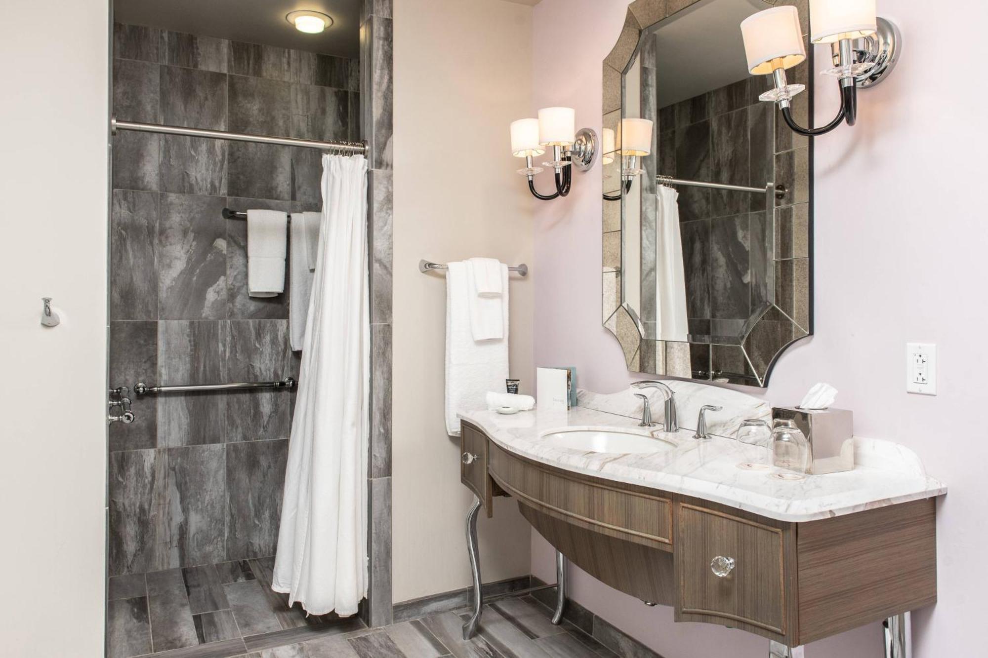 Grand Bohemian Mountain Brook, Autograph Collection Hotel Birmingham Bagian luar foto